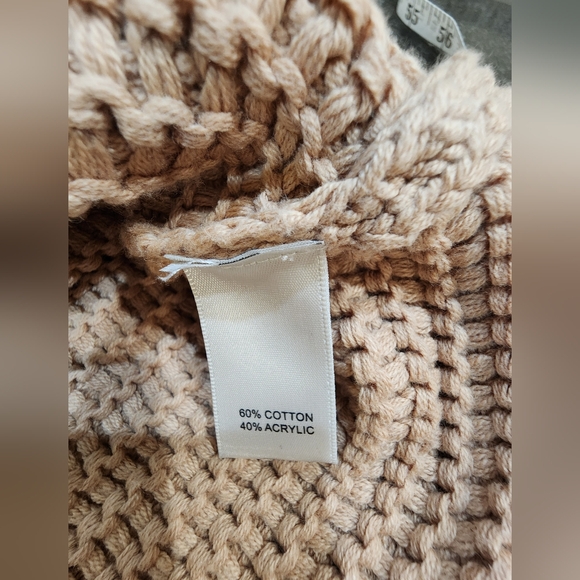 Women's NWT Rachel Zoe thick knit mock neck sleeve-less sweater - Picture 8 of 9